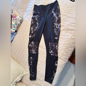 Karma Black Marble Print Side Panel High Waisted Pockets Stretch Leggings